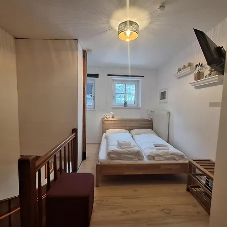 Peacock - Steinbock *